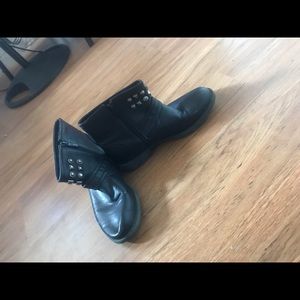 Vintage looking rocker boots